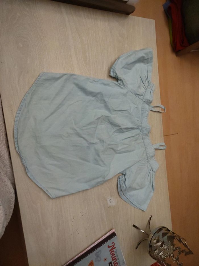 haut en jean épaule dénudée 9/10 ans