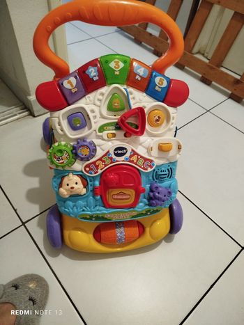 #kytieaccessoirebebe. Trotteur pousseur bebe