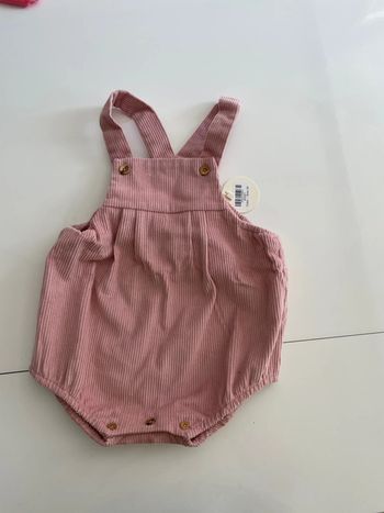 Salopette Lola Palacios 3A neuf avec étiquette