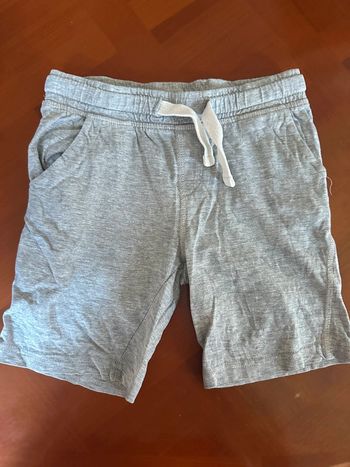 Short, garçon en coton, taille quatre ans