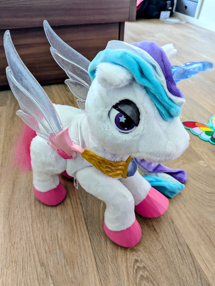 Mila la licorne magique et ses accessoires