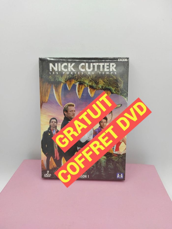 Stickers Disney Winnie l'ourson / des prix réduits / des articles gratuits - photo numéro 4