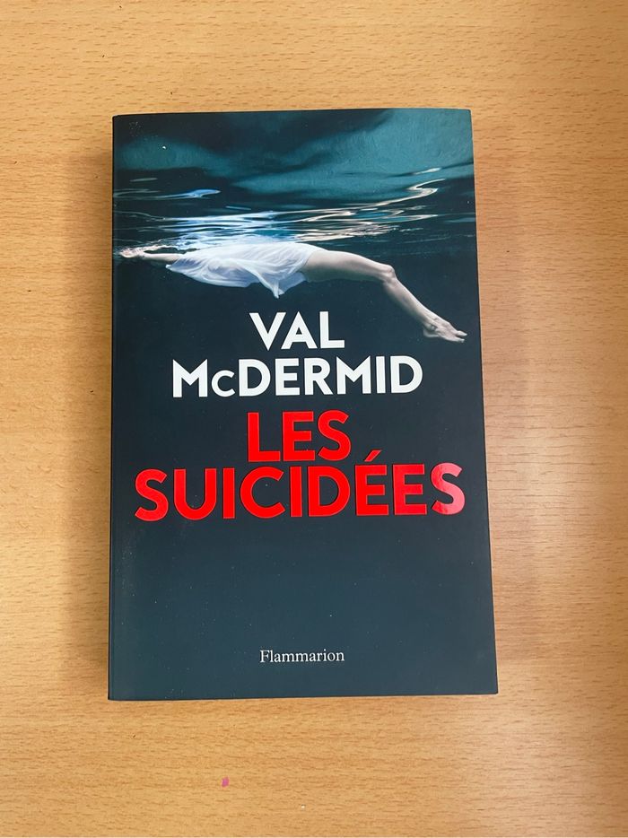 Les suicidées de Val  Mc Dermind