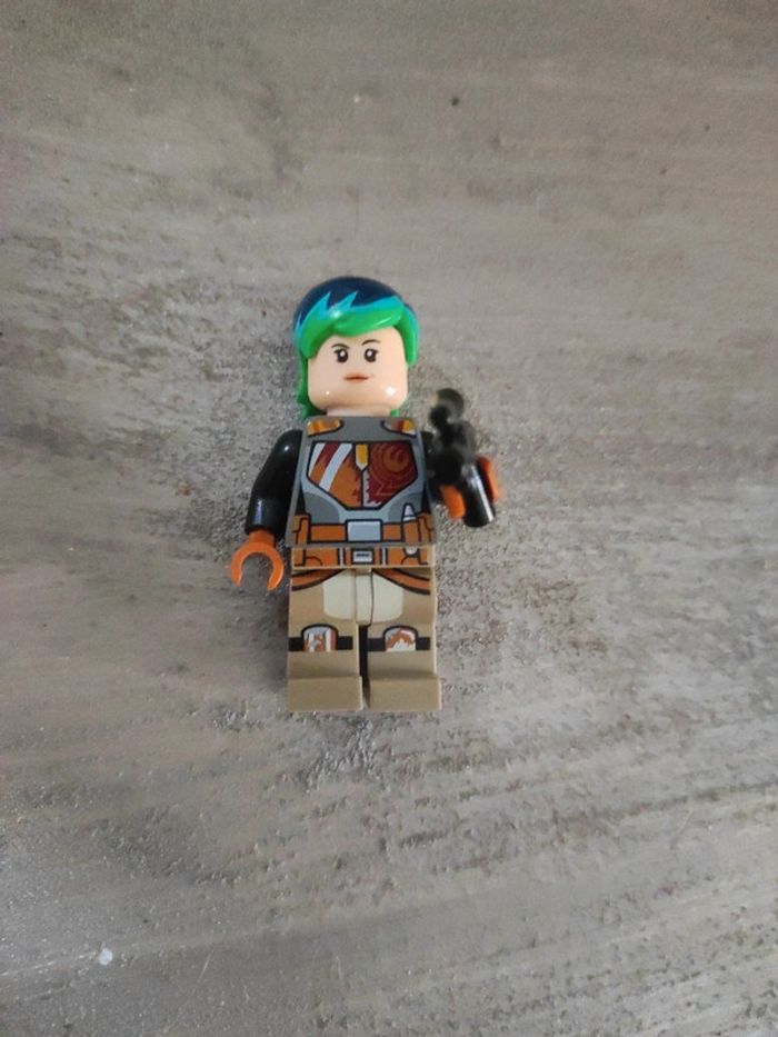 LEGO Star Wars : Sabine Wren - Cheveux vert vif et bleu foncé 75150