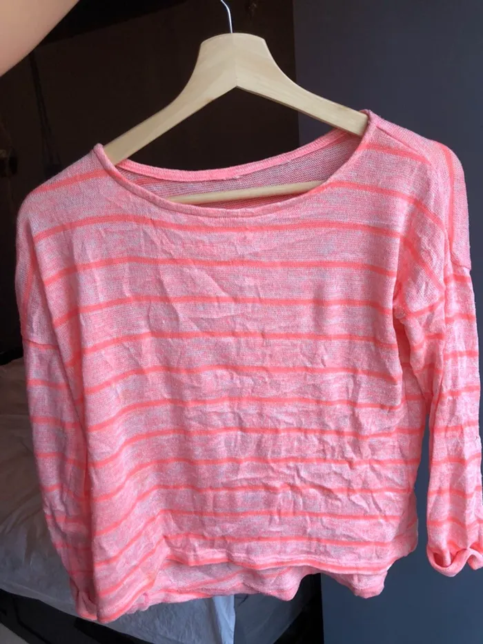 Pull léger jennyfer rose