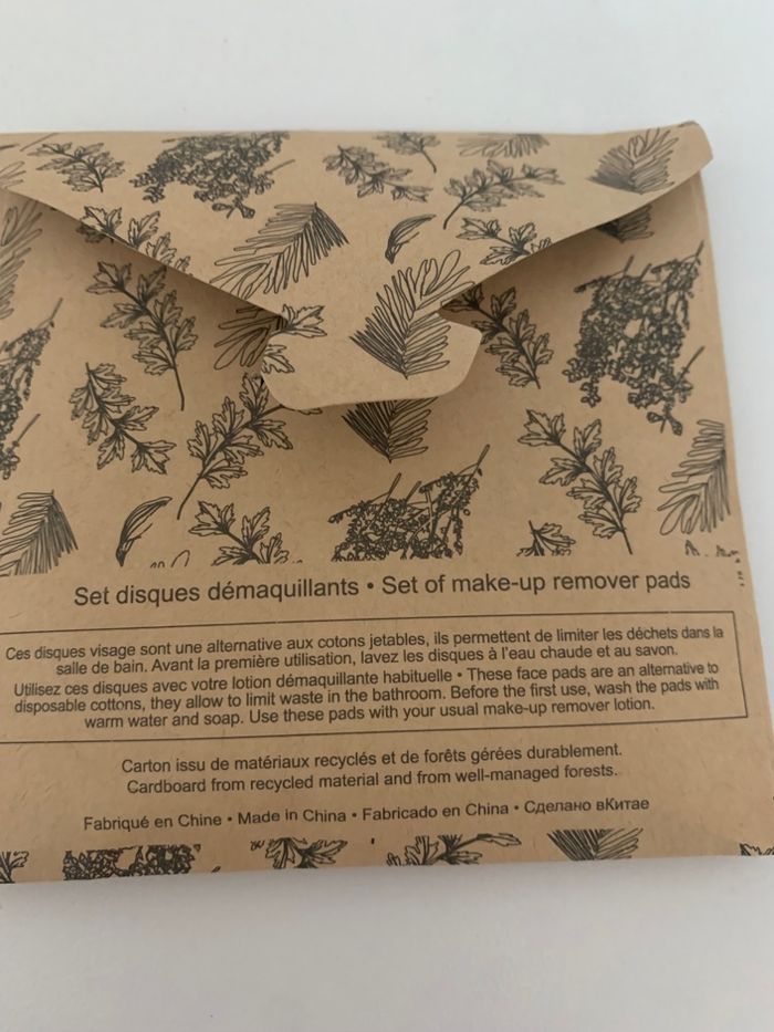 Lingettes démaquillante - photo numéro 4