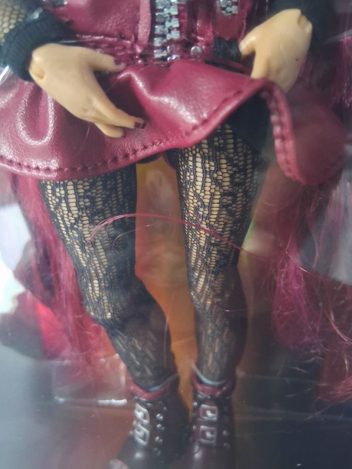 Poupée Rainbow high - photo numéro 4