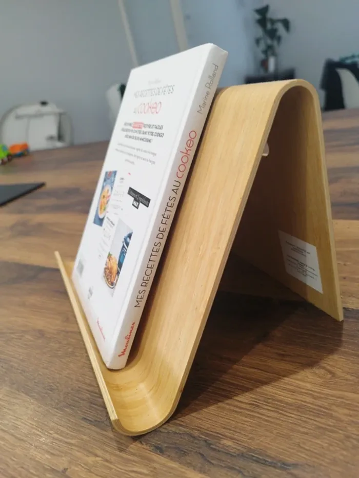 Livre de cuisine "Mes recettes de fêtes au cookeo" neuf. - photo numéro 4