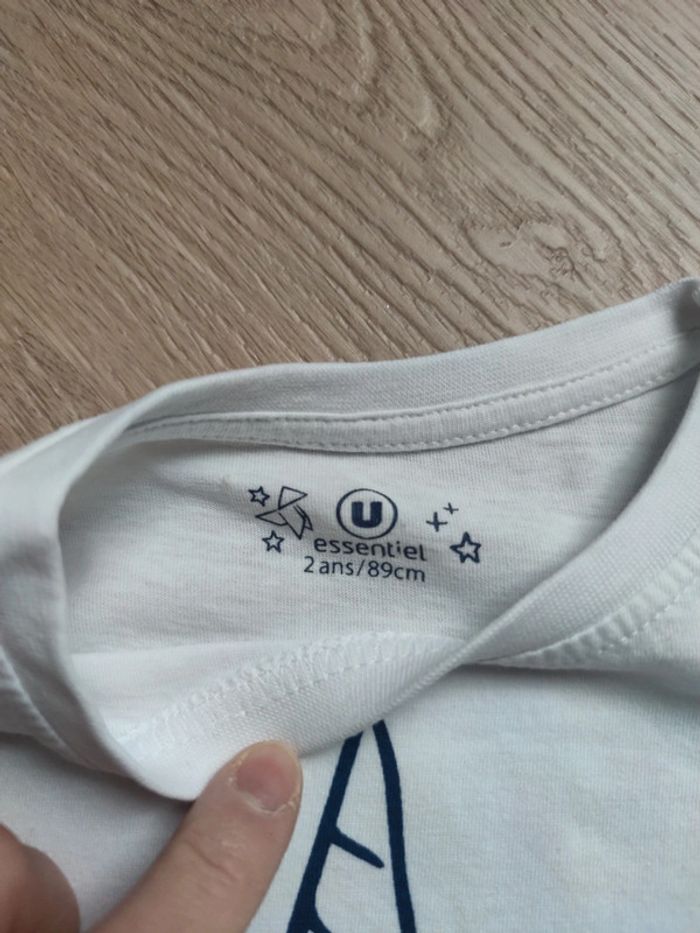 T-shirt fille 2 ans neuf - photo numéro 2