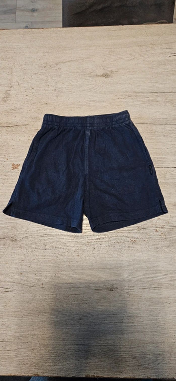 Short de gym bleu foncé, Domyos, 5 ans - photo numéro 2