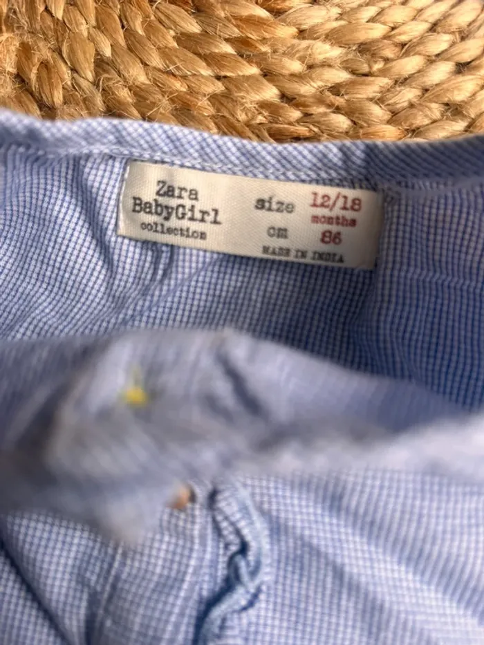 Chelsie blouse Zara 18 mois - photo numéro 2