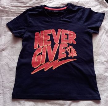 Tee shirt Primark 6/7 ans