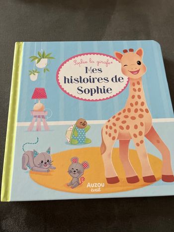 Livre bébé cartonné mes histoires de Sophie la girafe auzou