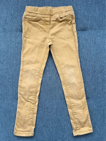Pantalon tape à l’œil