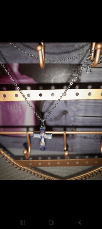 Chaîne avec pendentif