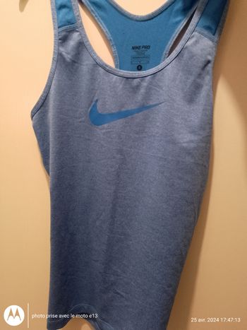Débardeur sport taille S nike
