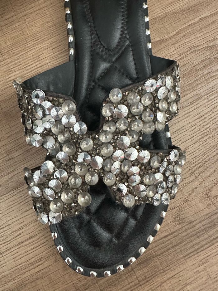 🩶 Jolie paire de claquette à diamant 🩶 - photo numéro 2