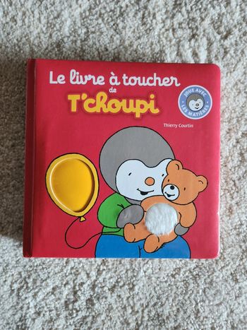 Livre a toucher Tchoupi