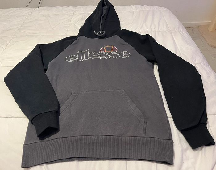 Pull ellesse - photo numéro 2