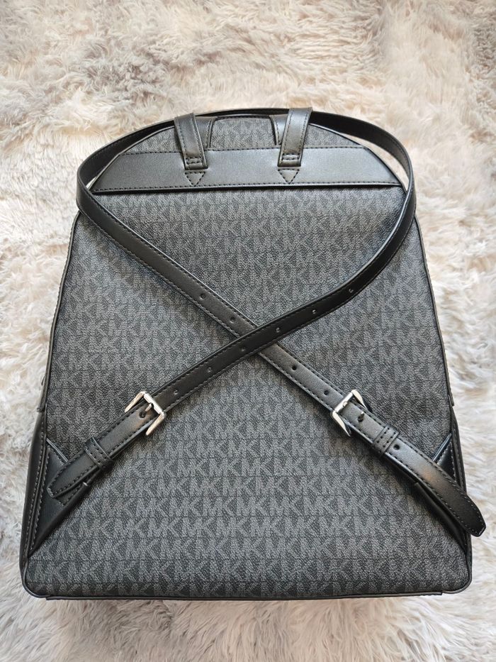 Sac à dos Michael Kors Jaycee noir – Neuf avec étiquette - photo numéro 3