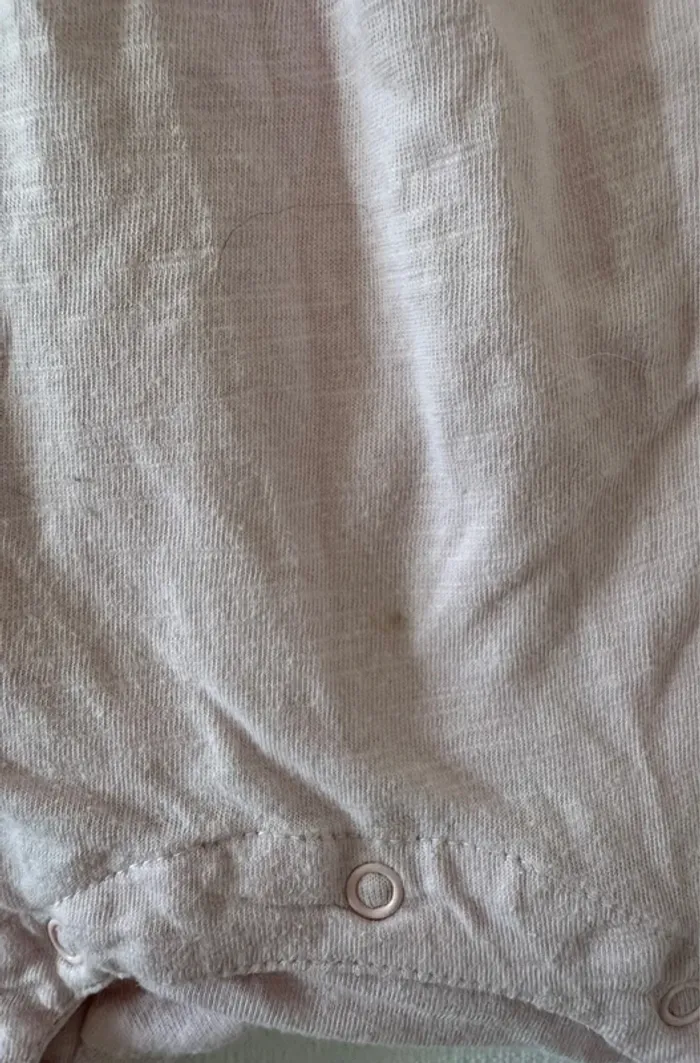 Barboteuse - taille 18 mois 🌸 - photo numéro 2