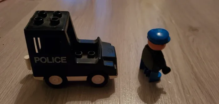 Lego duplo véhicule police - photo numéro 5