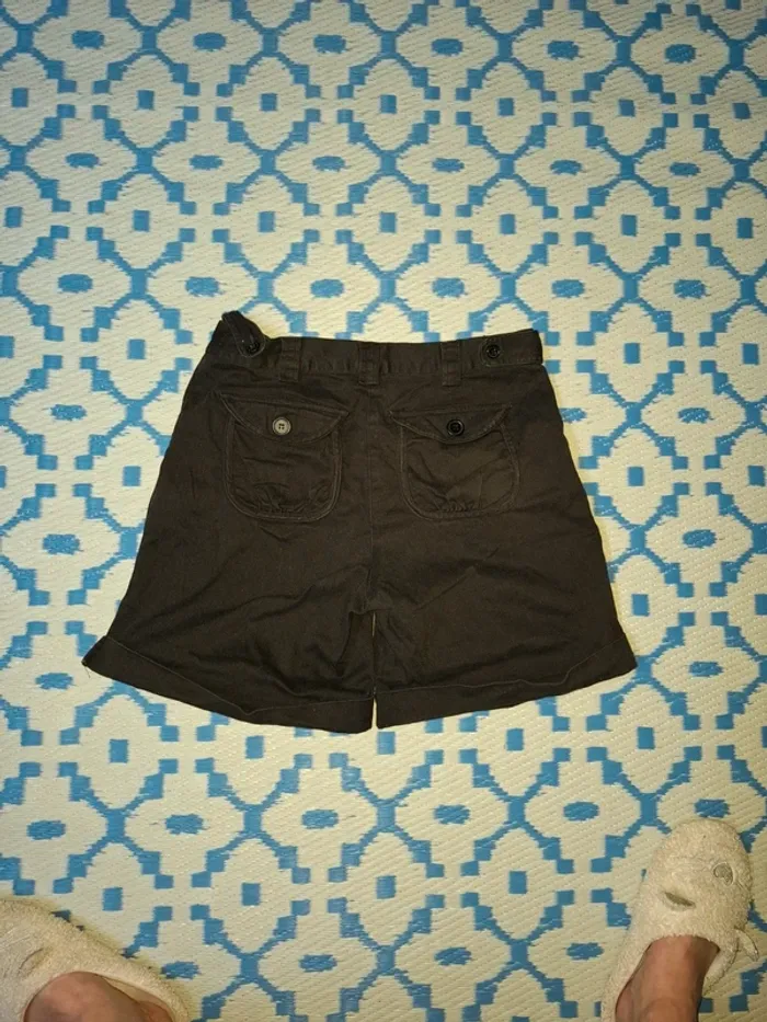 Short noir - photo numéro 3