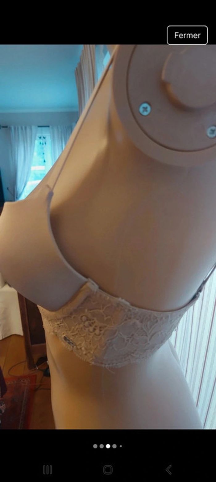 Soutien gorge nude Hunkemöller fr 85B - photo numéro 5