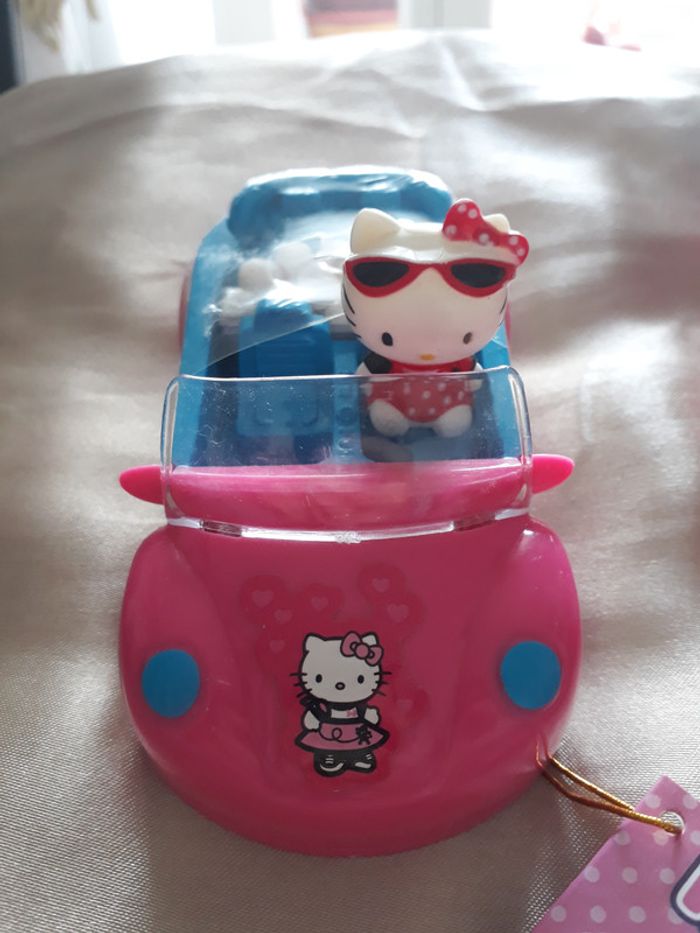 Lot de 2 voitures Hello Kitty - photo numéro 2