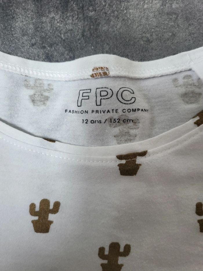 Lot 6 t-shirts/chemiser fille 12 ans très bon état - photo numéro 17