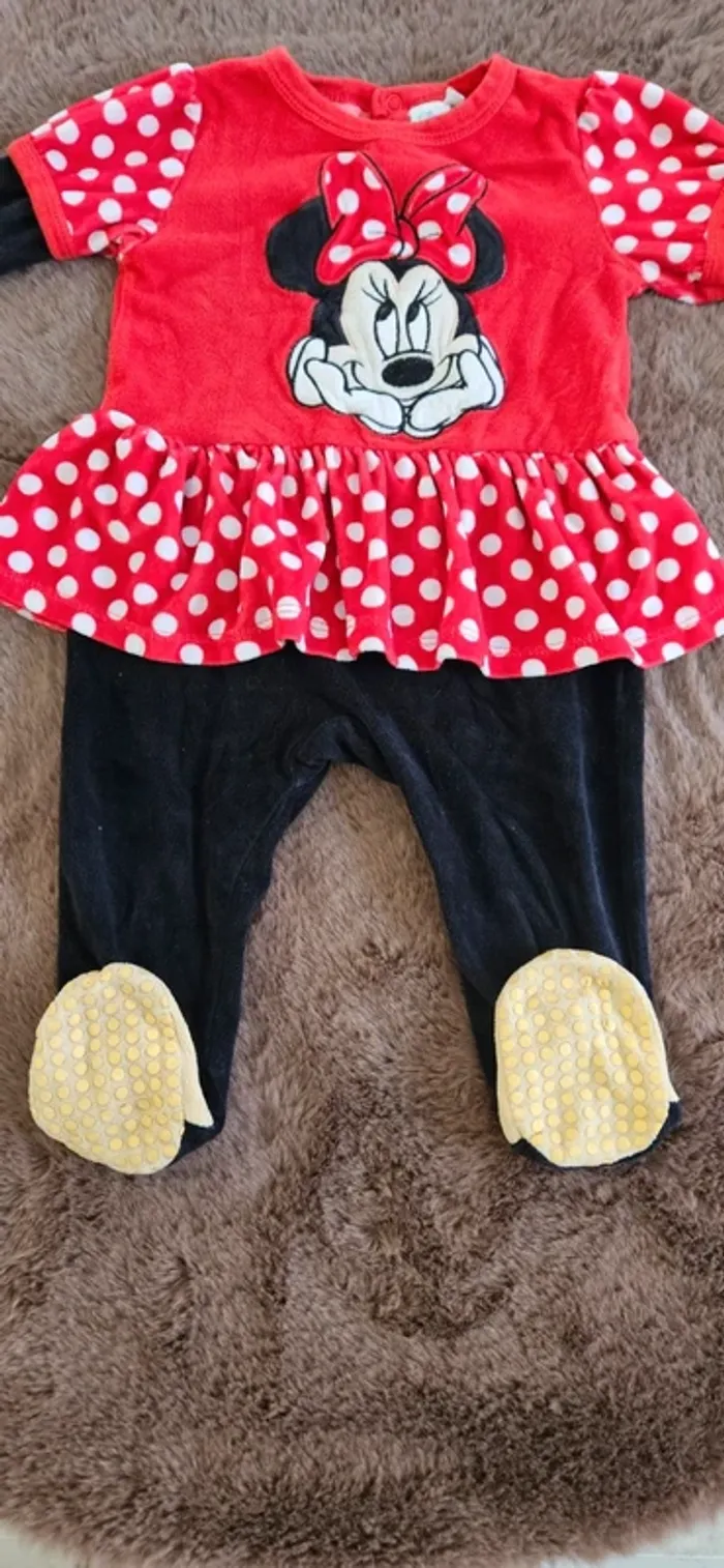 Lot de pyjama velours 18 mois disney minnie - photo numéro 3