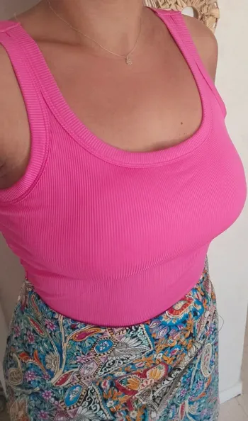 Top avec brassière rembourrée intégrée