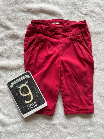 Pantalon rouge Tisaia