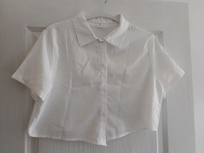 Chemise courte blanche manches courtes Shein 14 ans