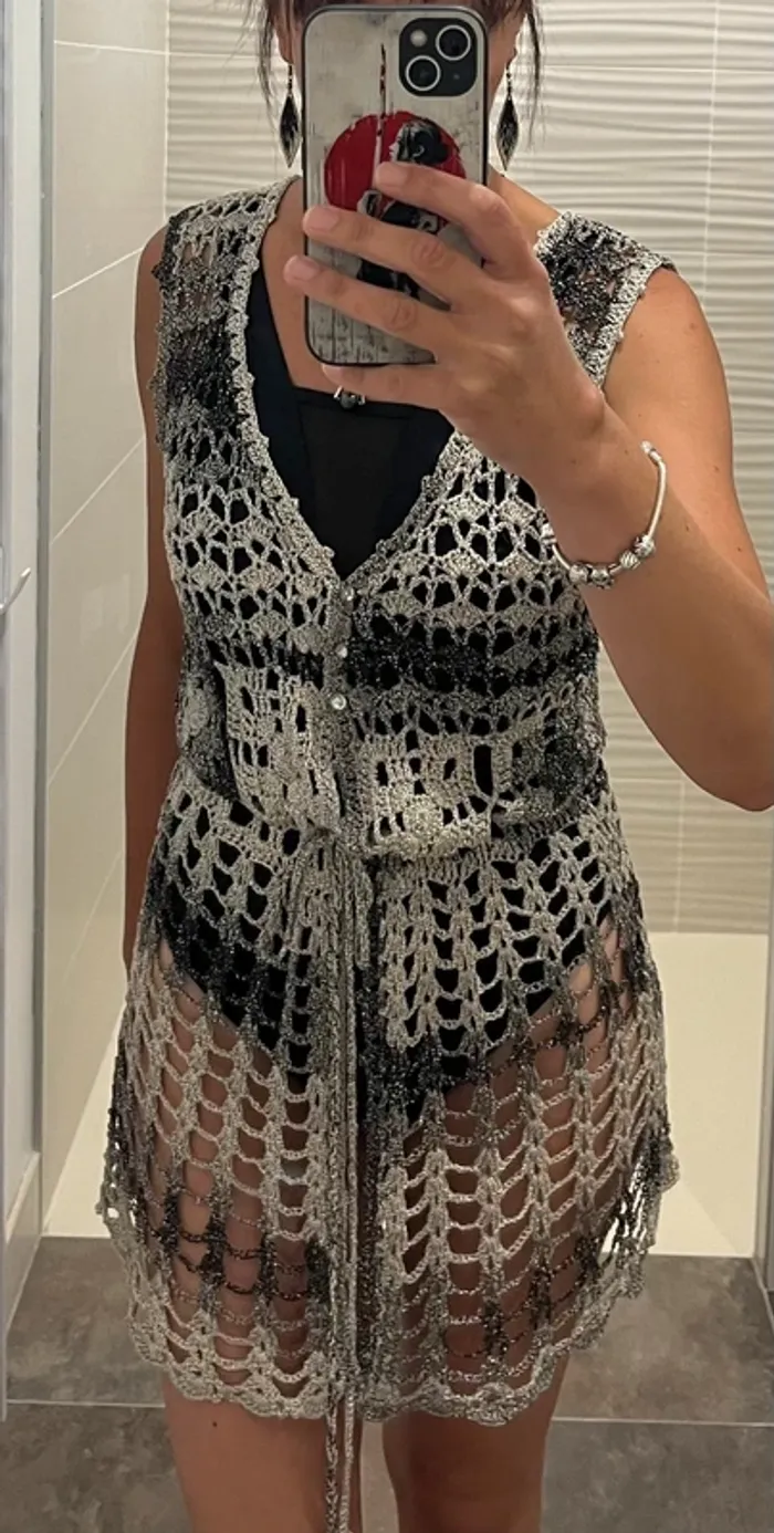 Gilet ajouré en crochet - taille XS - photo numéro 11