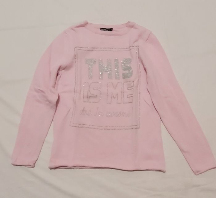 Pull rose 10 ans