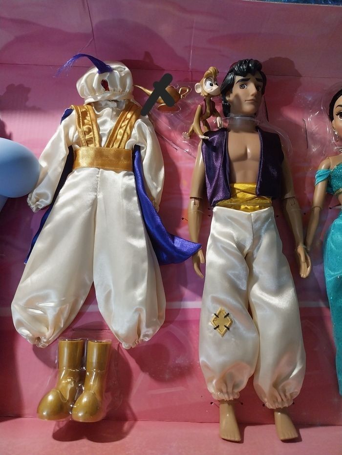 Poupée Aladdin deux tenues classique et Prince Ali et Abu- Coffret de poupées Disney