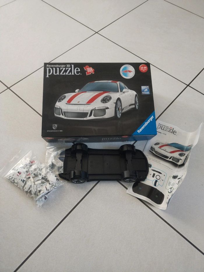 Puzzle 3D Porshe complet