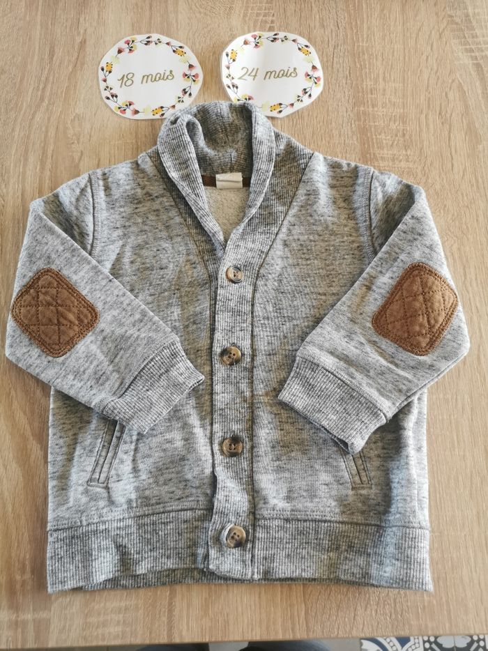 Ensemble bébé garçon 12/18 mois (86cm)t-shirt, pantalon et gilet zara baby et H&M - photo numéro 5