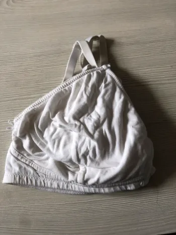 Soutien gorge allaitement 80D