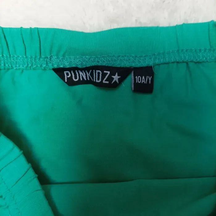 Lot de 2 jupes 10 ans - photo numéro 4