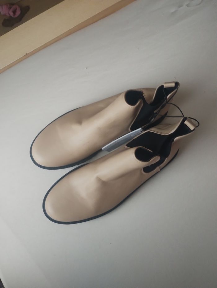 De très jolies bottines - photo numéro 2