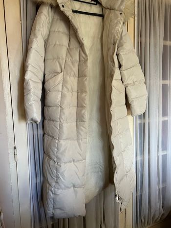 Long manteau doudoune blanc très bon état