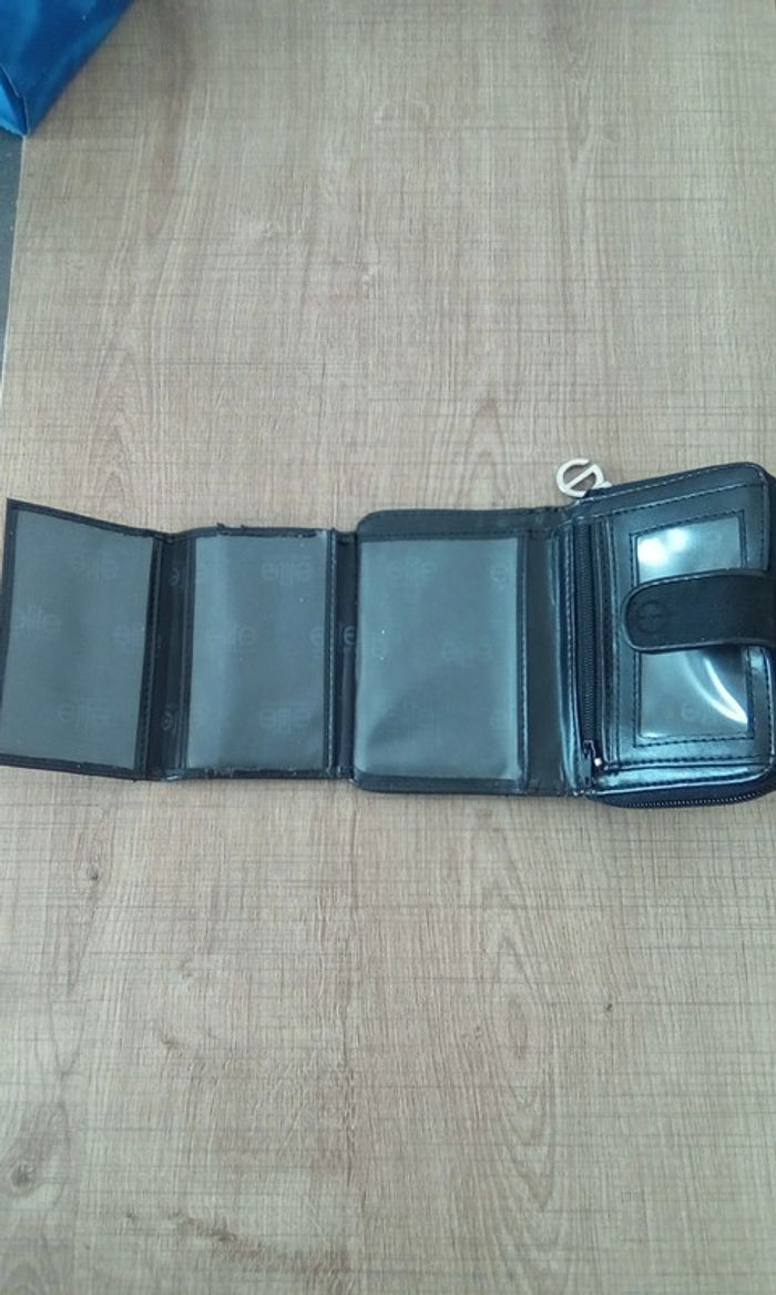 Portefeuille noir - photo numéro 2