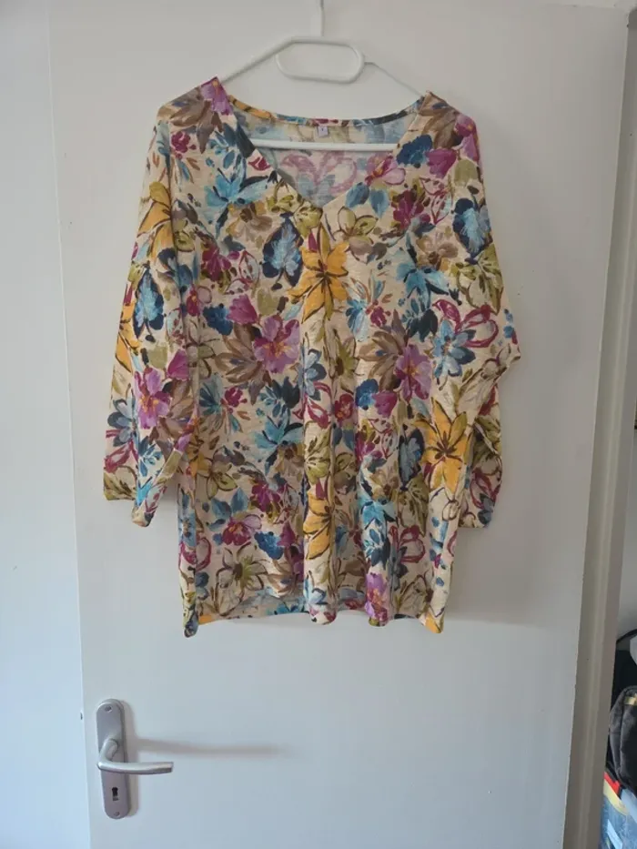 Pull fin femmes grande taille motifs fleuris TBE taille 6