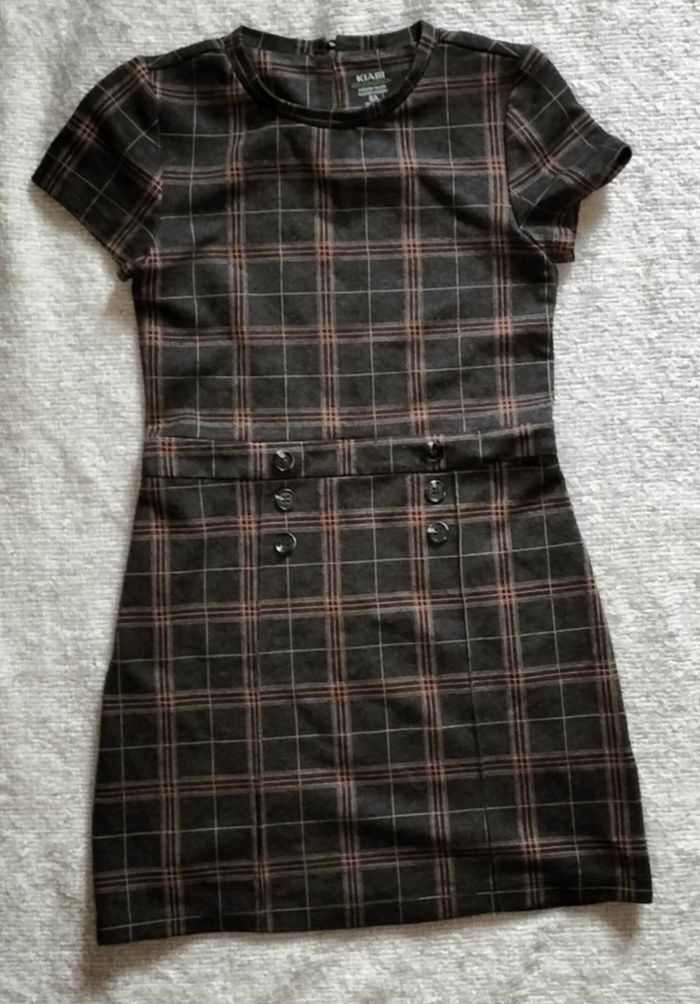Robe Kiabi 8ans - photo numéro 2