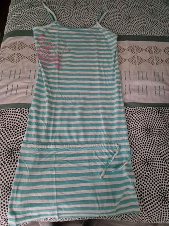 Nuisette rayé bleu et blanc