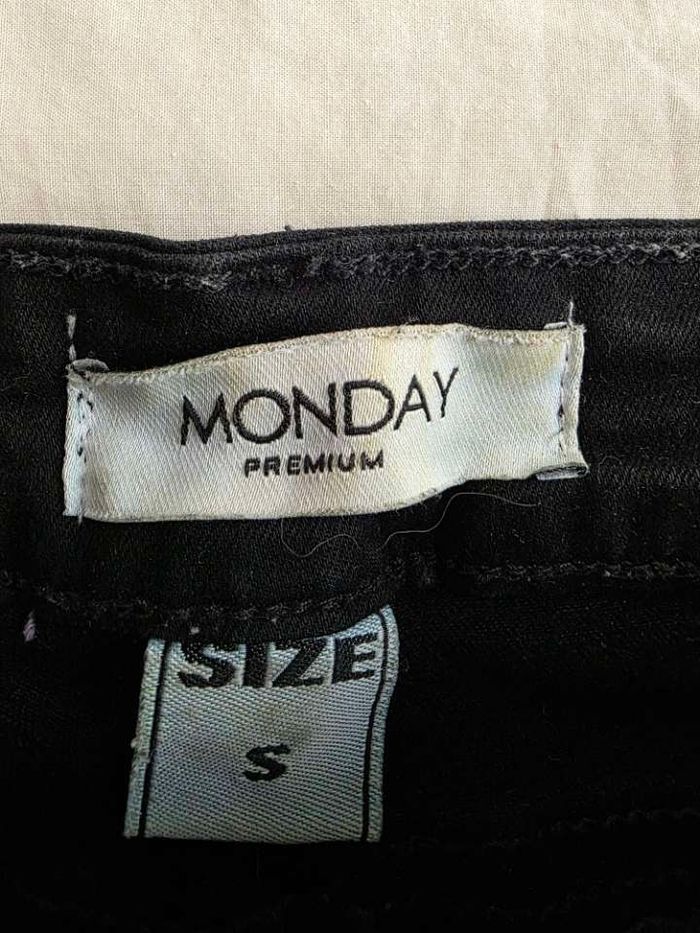 Short en jean noir - photo numéro 3