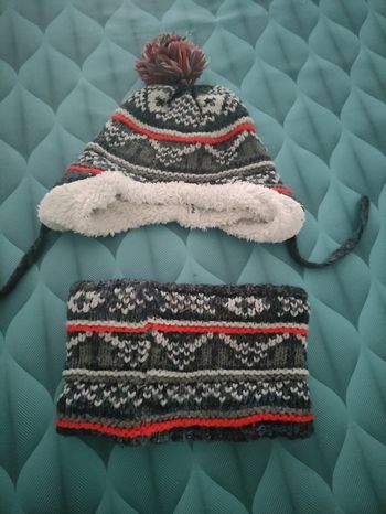 Ensemble bonnet écharpe