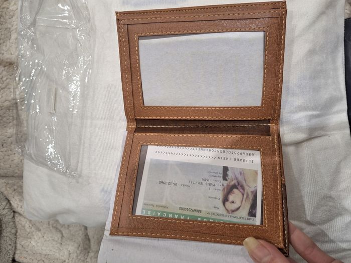 Porte feuille - photo numéro 3